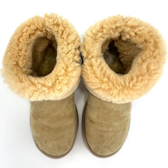 UGG Australia Classic Short Winter Boot Sz 8 Leather Wool Cold Weather Mid-Calf - Picture 6 of 9